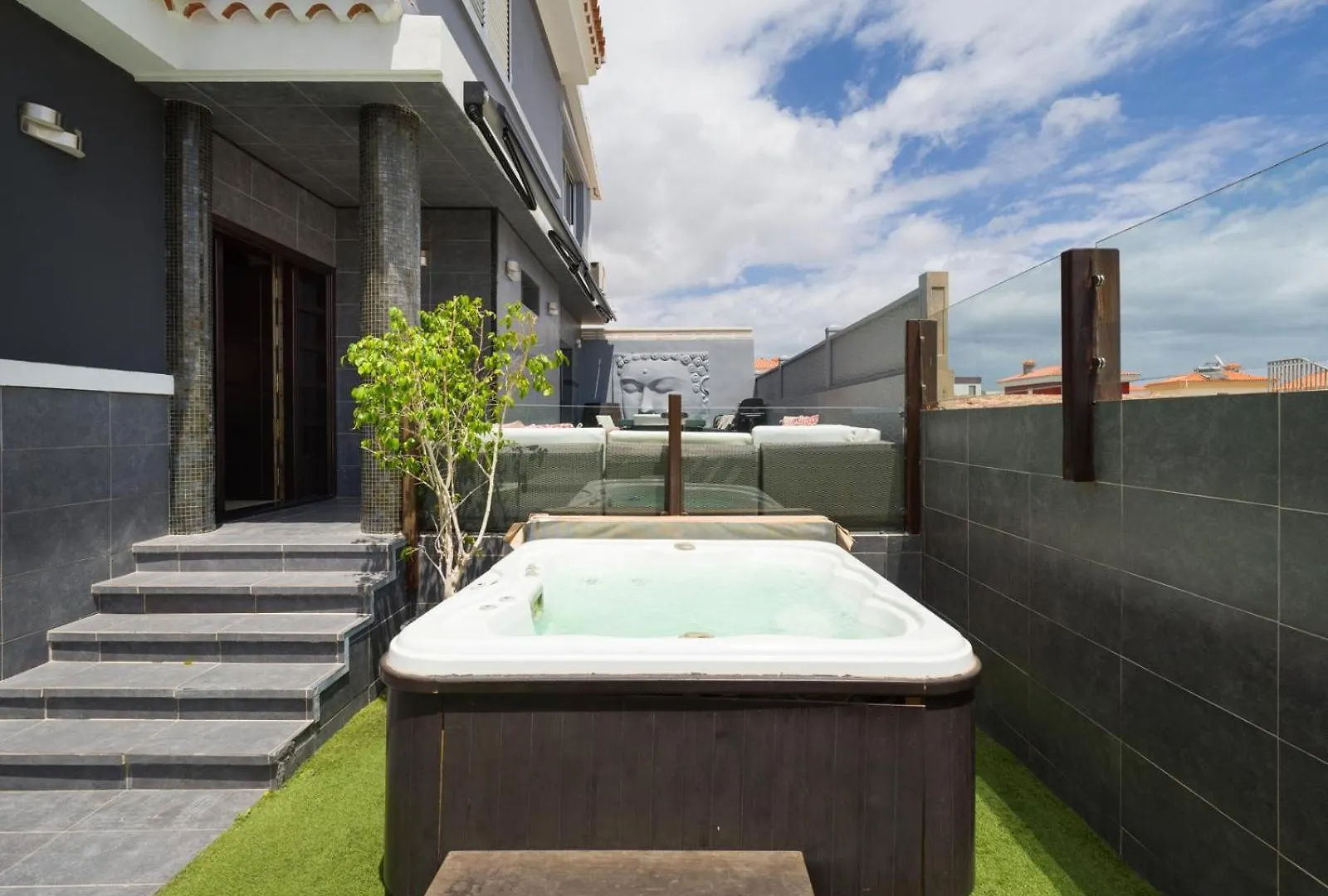 Entire Home Meloneras BBQ Jacuzzi PoolGolf Villa